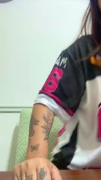 DimeAria webcam model stream image