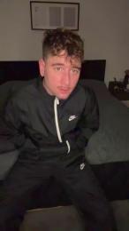 Couplenotabus webcam model stream image