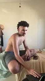 FreeIvy webcam stripchat model stream image