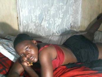 Cute-Viviana webcam bongacams model stream image