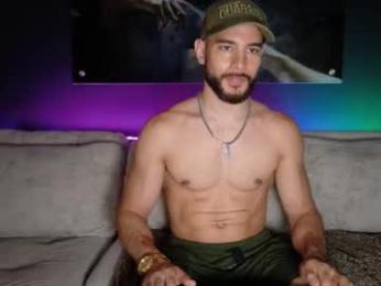 crhistian1_ webcam model stream image