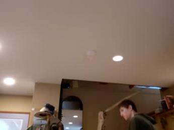 info_chat webcam model stream image