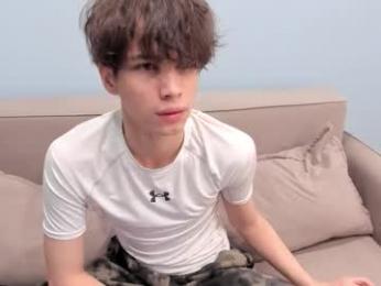 your_shy_guy webcam model stream image