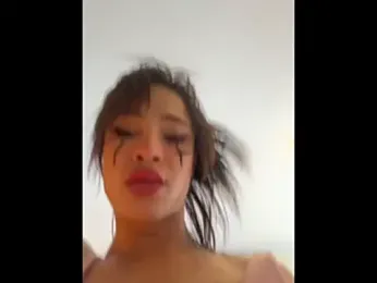 stormytt_ webcam model stream image