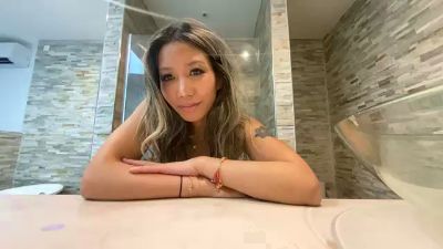 Fleur2malaisie webcam cam4 model stream image