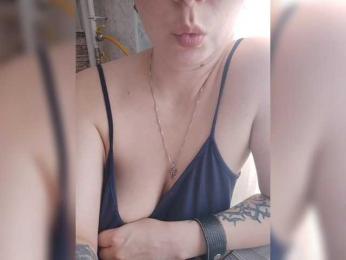 MmmKonFetkA webcam bongacams model stream image