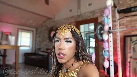 LushianaFitness webcam model stream image