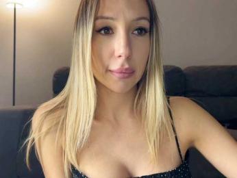 xs-suchka webcam bongacams model stream image