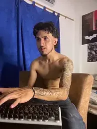 Kriss_Edwards webcam stripchat model stream image