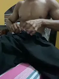 Beast_guy webcam model stream image