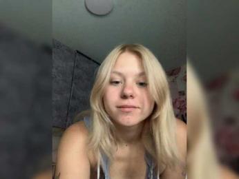 -___--_--------- webcam bongacams model stream image