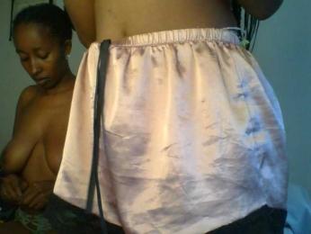 MysticCharm webcam bongacams model stream image