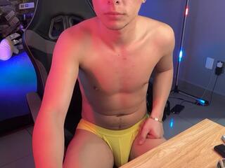 Elio Spears webcam model stream image