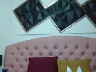 andrea-safeira webcam camsoda model stream image