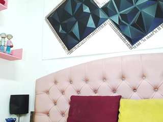 andrea-safeira webcam camsoda model stream image