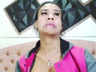 andrea-safeira webcam camsoda model stream image