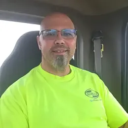 KrazyLegz webcam model stream image