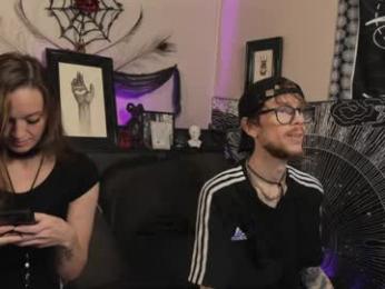 webz_and_kordz webcam model stream image