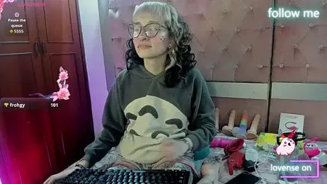 neeko_princes webcam model stream image