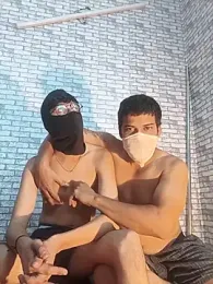 Thoku72 webcam model stream image