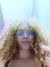 SirenRouge_69 webcam model stream image