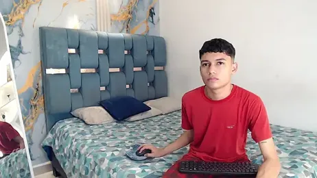 PRETTY_FEM webcam model stream image