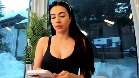 Naila18 webcam model stream image