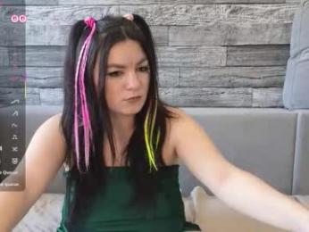 vika_loves_you webcam model stream image