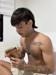 RuffItadori webcam model stream image