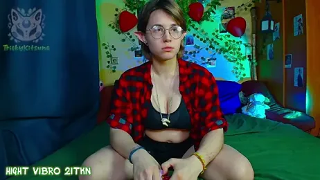 TrickyKitsune webcam model stream image