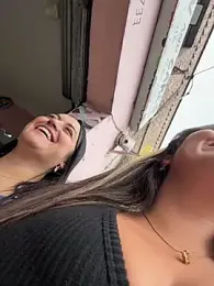 LIZ-06_ webcam model stream image