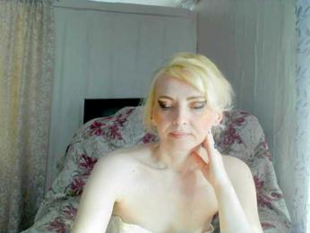 KatrinExcite webcam bongacams model stream image