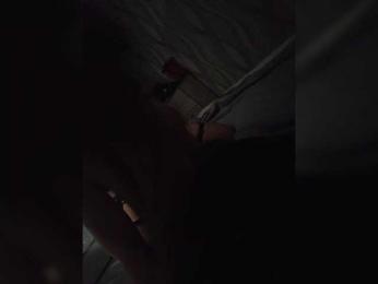 Maks04051 webcam model stream image