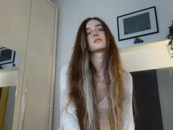 BrokenDoll666 webcam model stream image