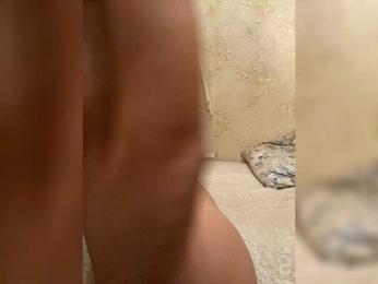 anya-del webcam model stream image