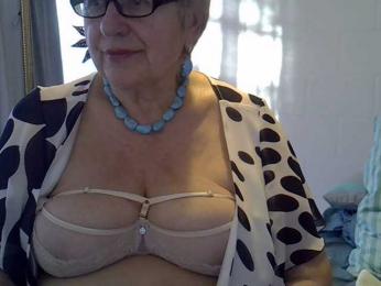 SweetCherry00 webcam model stream image