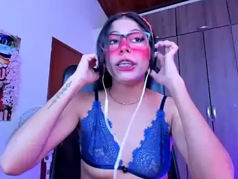 _ALLYSON18_ webcam model stream image