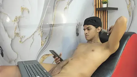 Victor_LatinBoy webcam model stream image
