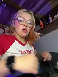 Sophia_Weest99 webcam stripchat model stream image