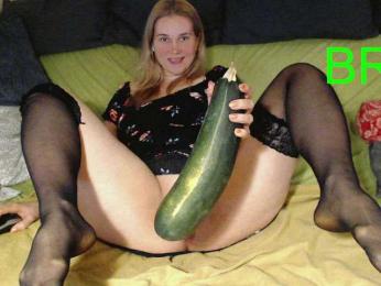 _LILKA_ webcam model stream image