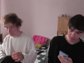 stralght_twinks webcam chaturbate model stream image