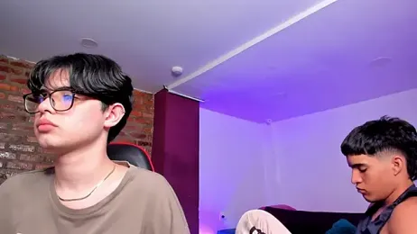 HotThreesoome webcam model stream image