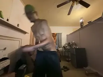 ThrowedWorldWide webcam model stream image