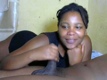 Nuru_sweet webcam model stream image