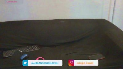 Lauratonynapoli webcam model stream image