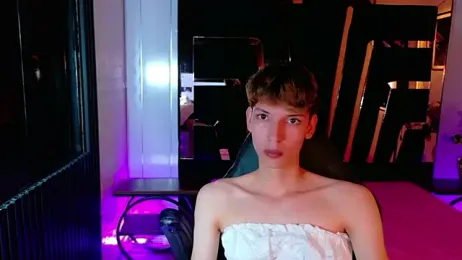 Stefany_PiInk webcam model stream image