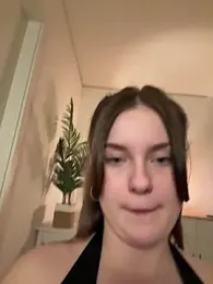 MaribelRiver webcam model stream image