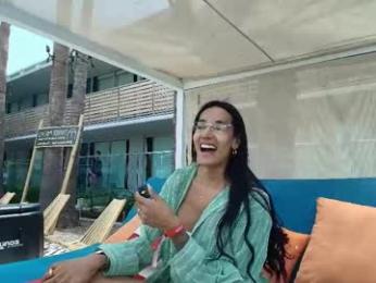 sweetlaurasaenz webcam chaturbate model stream image