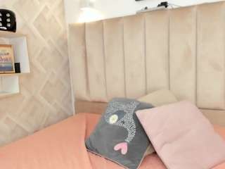 annie-queen webcam model stream image