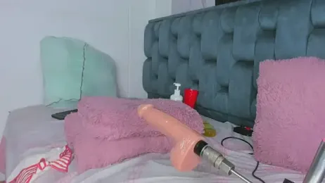 Roxy-Smith webcam model stream image